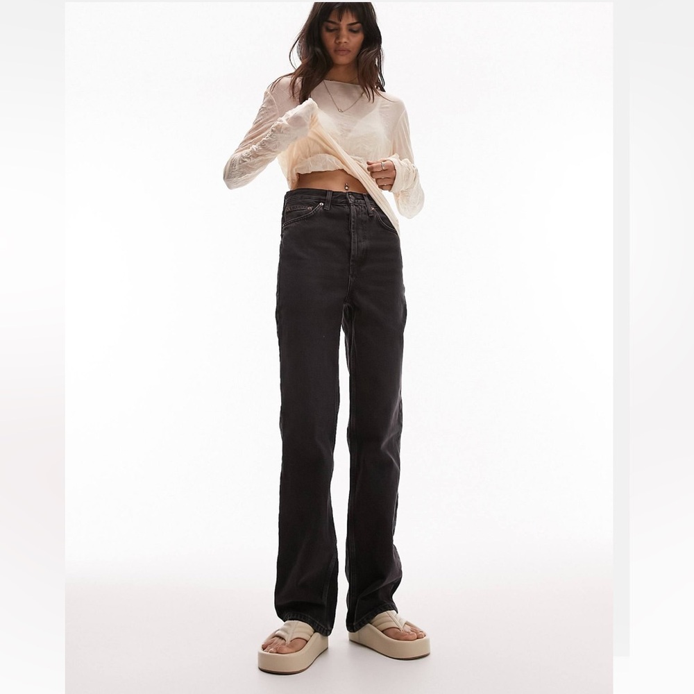 TOPSHOP Straight leg high waisted black denim washed jeans size W25 L32